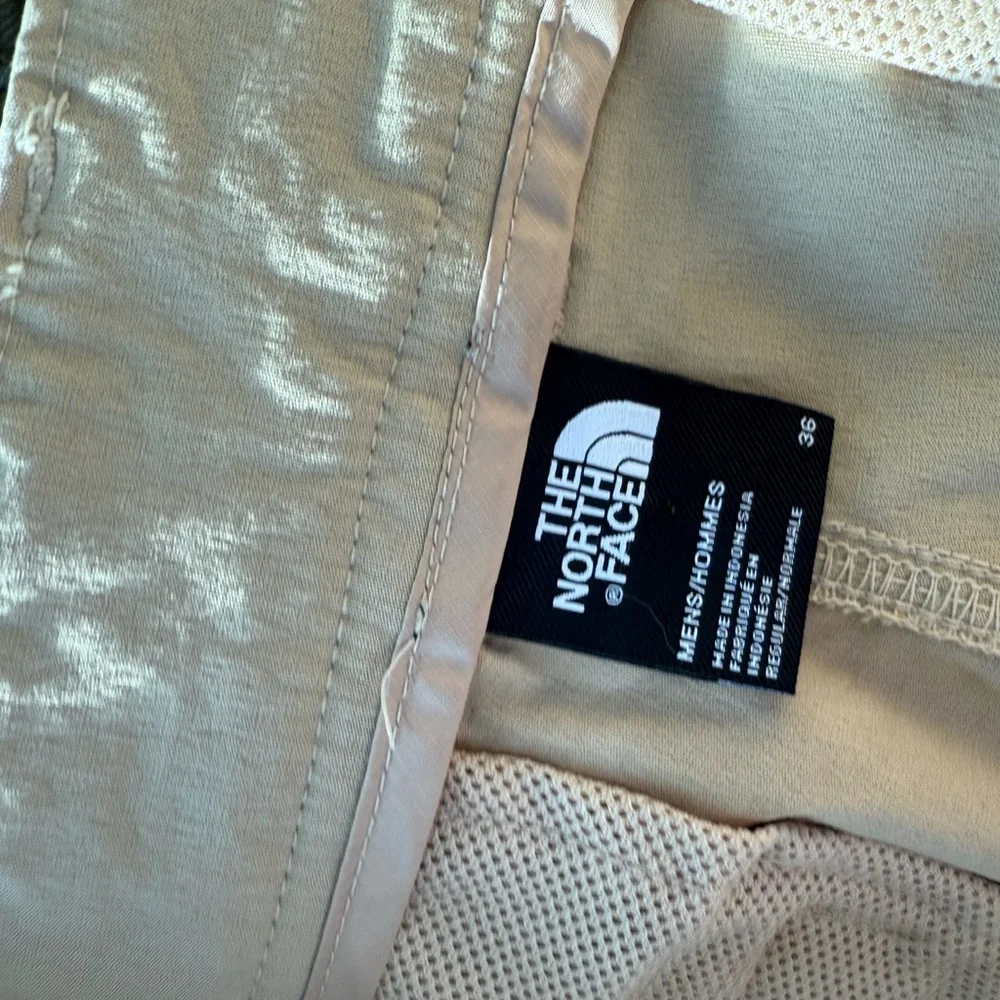 The North Face Men's Tan Flat Front Shorts